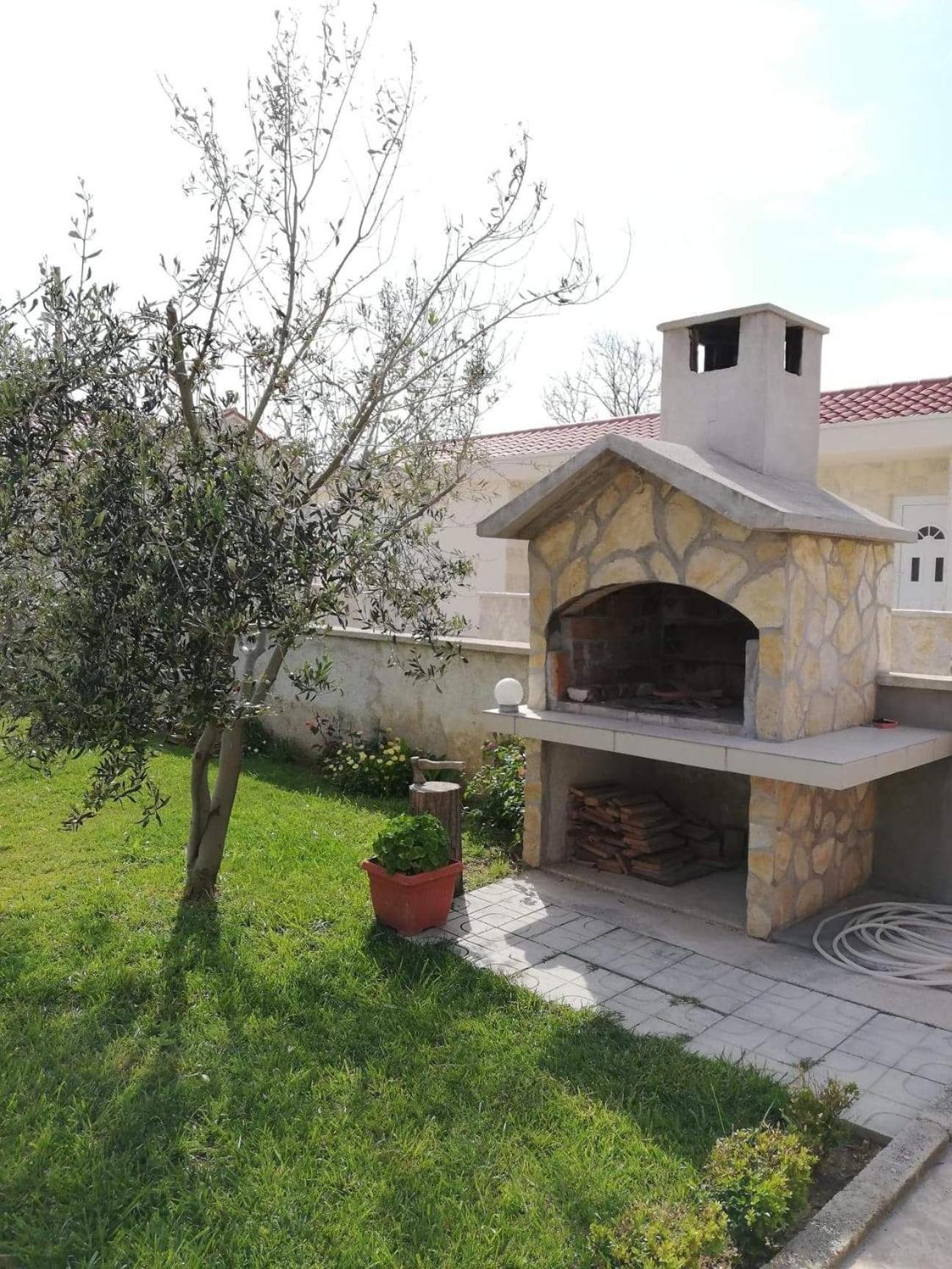 Apartments Zvonimir Privlaka  Luaran gambar